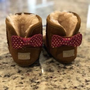 Toddler Bow Ugg Boots (Size 2/3)